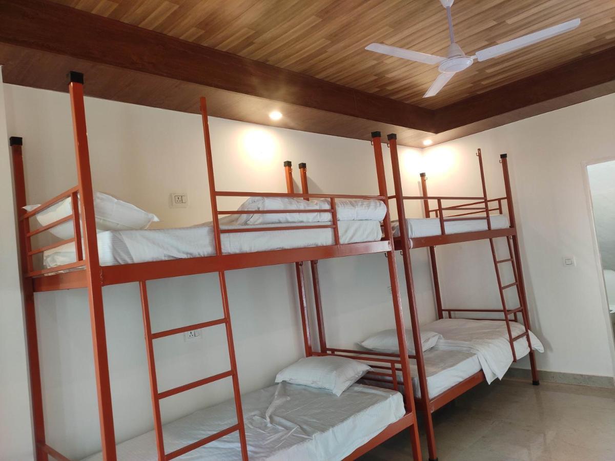 Hill Hoppers Hotel Rishīkesh Eksteriør billede