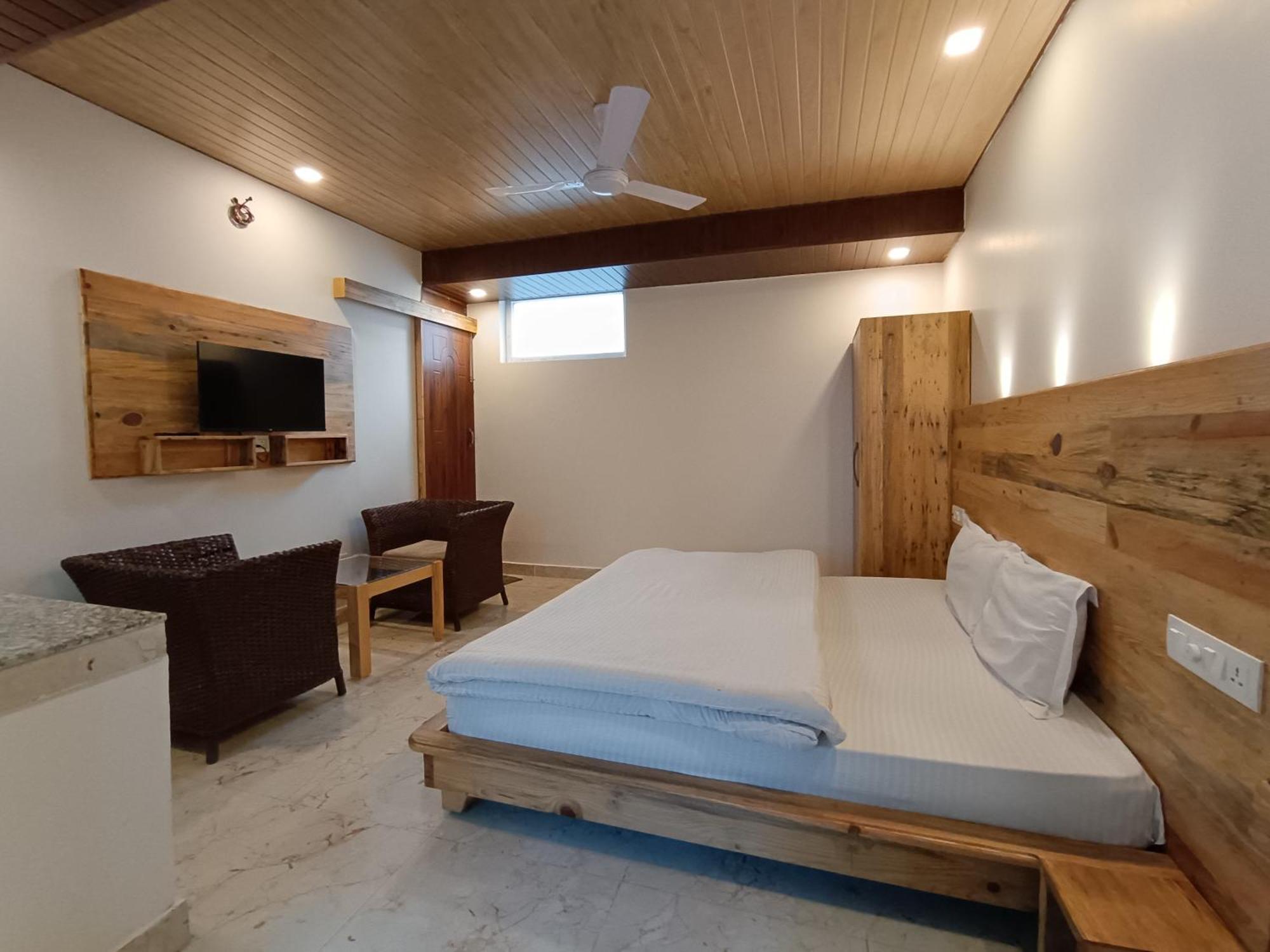 Hill Hoppers Hotel Rishīkesh Eksteriør billede